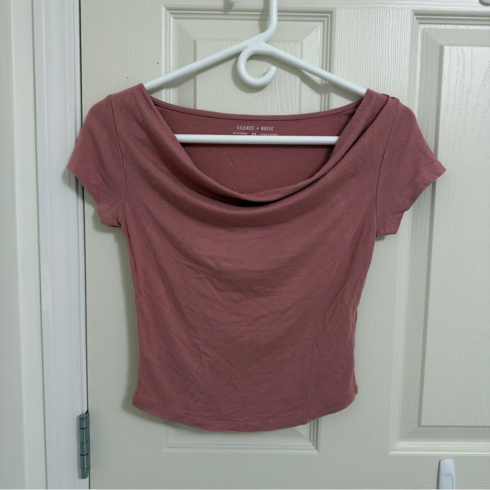 Medium Urban Outfitters Silence + Noise Mauve Top